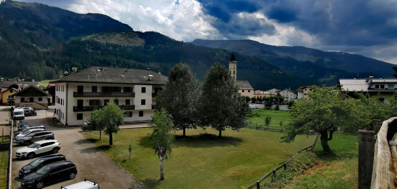 Appartement Trilocale Mansardato Nel Cuore Della Val Di Fiemme à Ziano di Fiemme Extérieur photo